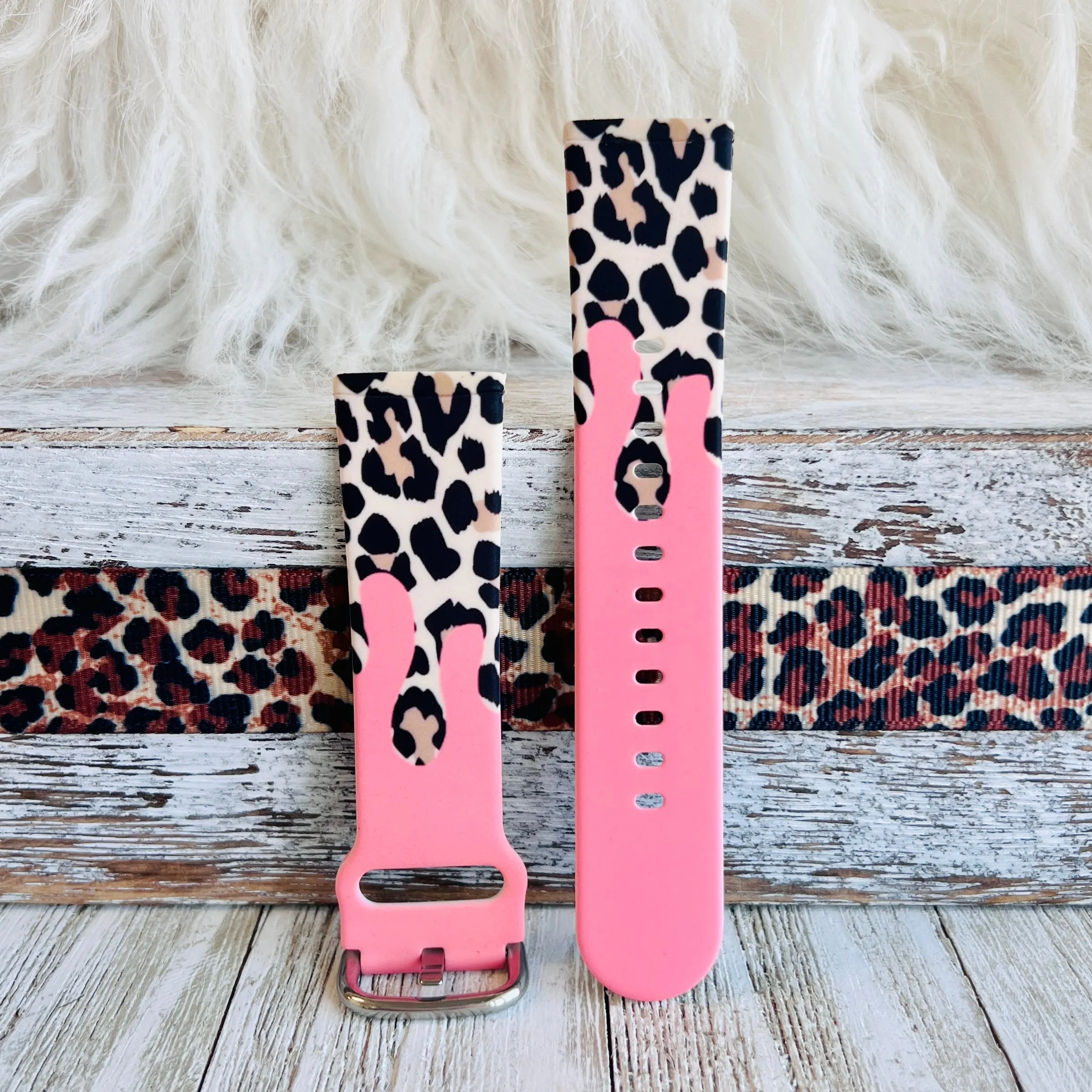 Coral Leopard Drip Print Silicone Band For Fitbit Versa 3/4/Sense